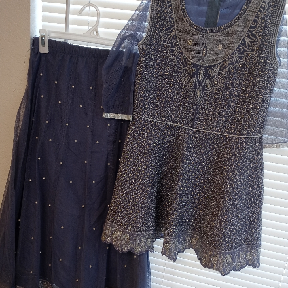 Pakistani/indian girls lehnga